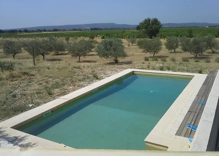 דירה Calme Dans Les Vignes Avec Piscine *